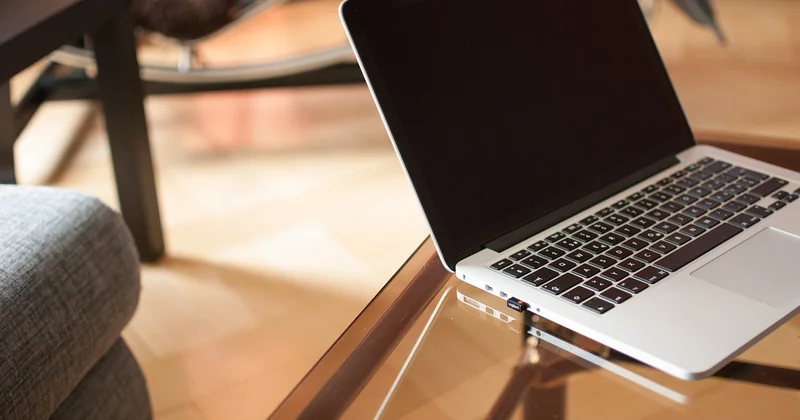 Première connexion : les étapes qui font vraiment avancer