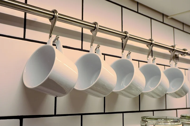 L'émail de la porcelaine peut-il passer au lave-vaisselle ?