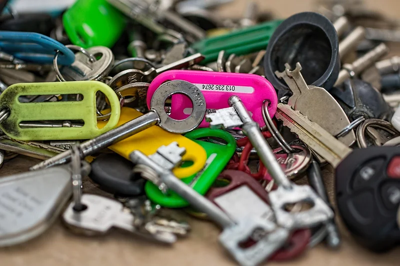Comment repérer et neutraliser un symbole cambriolage chez vous
