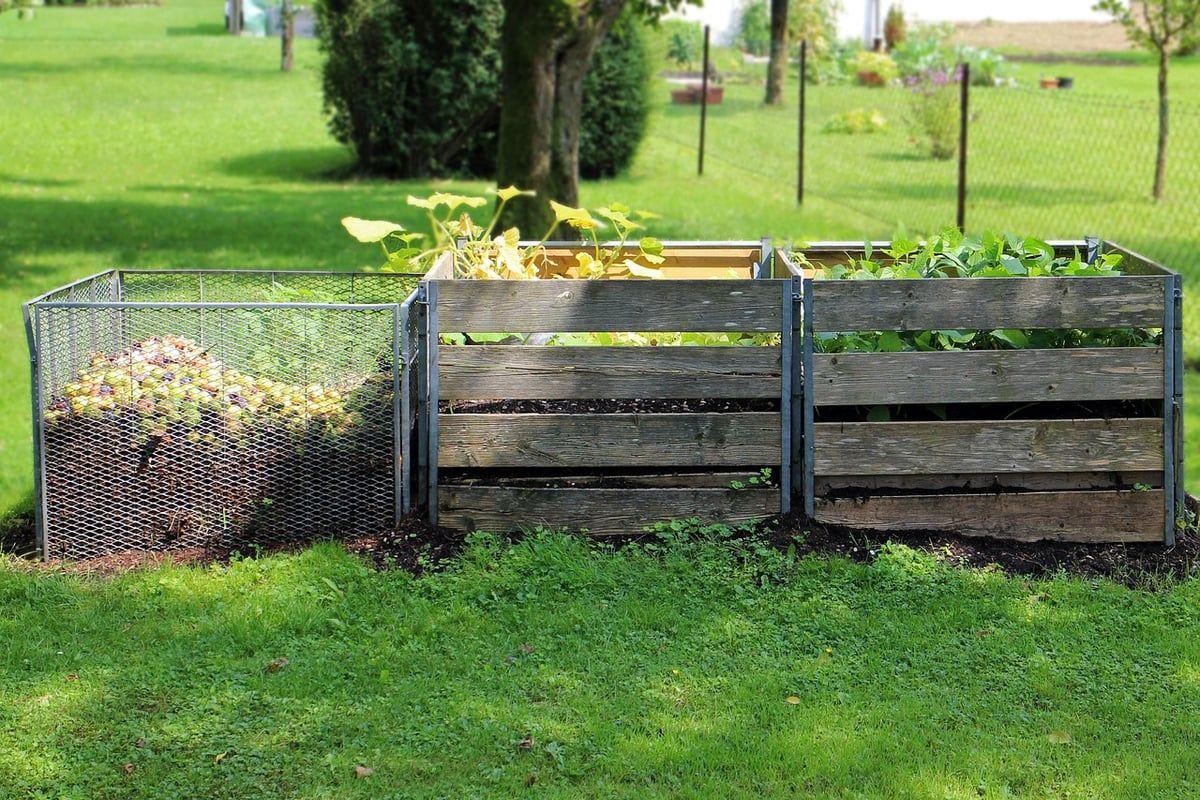 Comment fabriquer un composteur en bois pour petit jardin en 2026
