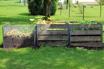 Comment fabriquer un composteur en bois pour petit jardin en 2026