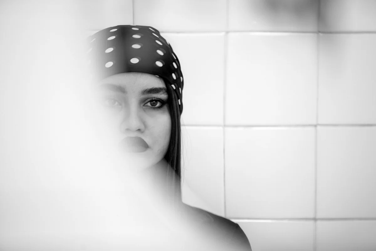 Comment se débarrasser des vers dans les toilettes : 5 solutions efficaces en 2026